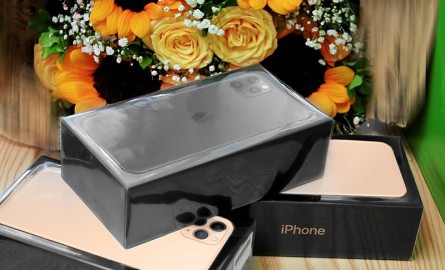 Top điện thoại hấp dẫn dành riêng cho một nửa của bạn vào 8/3 này
