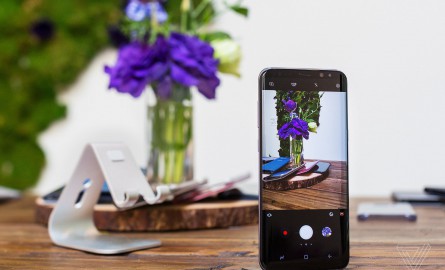 Samsung Galaxy S8 và S8 Plus không còn được cập nhật bảo mật hằng tháng